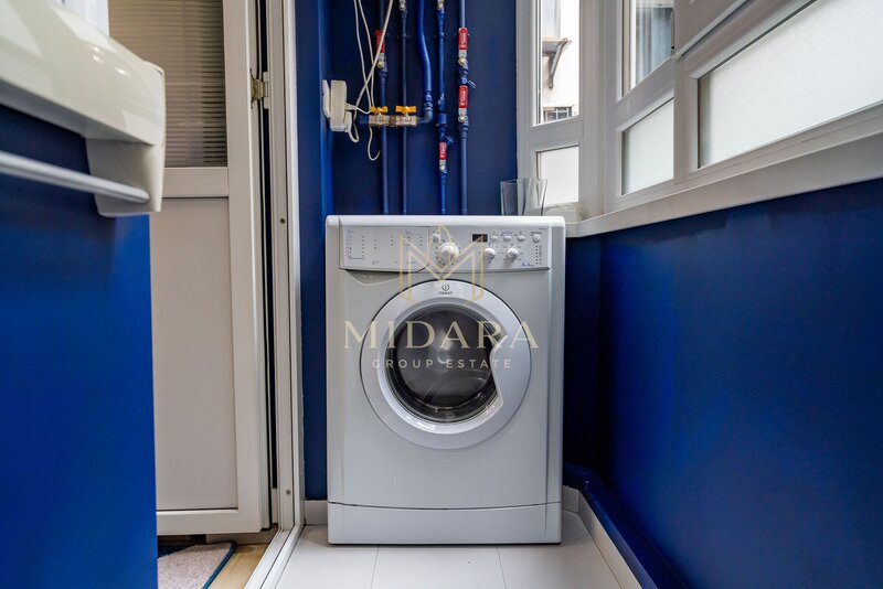 Aurel Vlaicu, 2 camere, mobilat, utilat, top, etaj 1, 107.000 €.