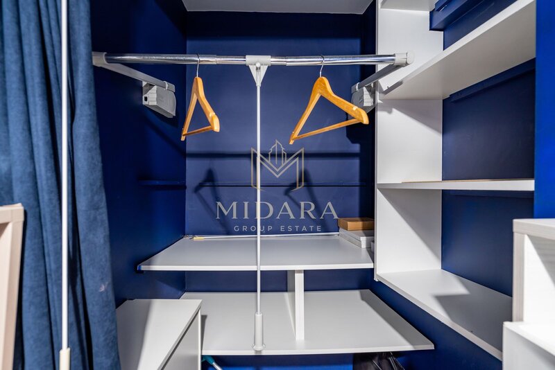 Aurel Vlaicu, 2 camere, mobilat, utilat, top, etaj 1, 107.000 €.